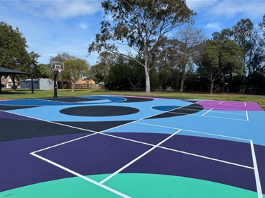 outdoor basketball court